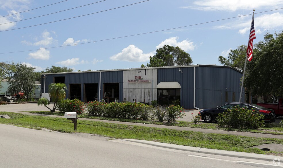 Primary Photo Of 271 Commercial Blvd, Naples Manufacturing For Lease