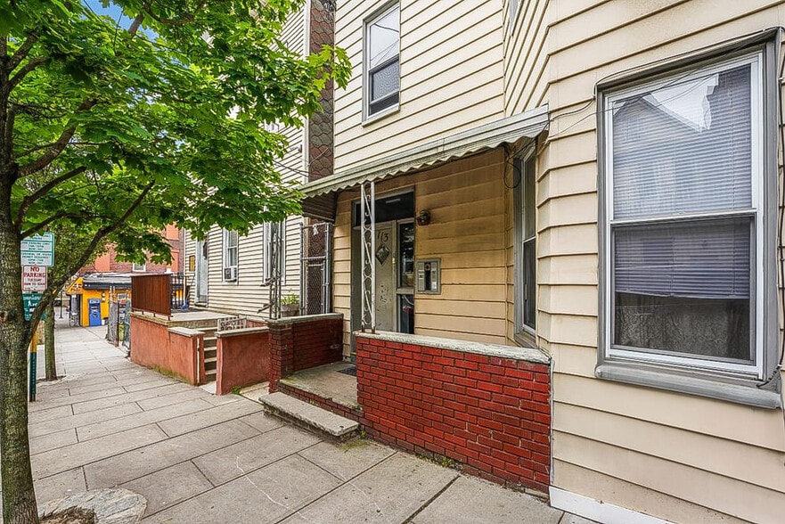 Primary Photo Of 113 34th St, Union City Apartments For Sale