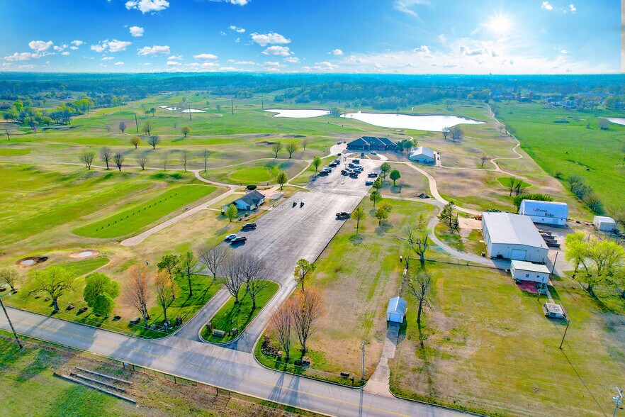 More Photos Of 10301 S 600 Rd, Miami Golf Course Driving Range For Sale