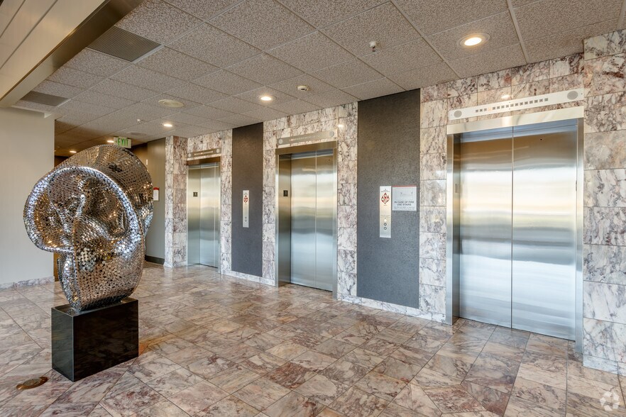More Photos Of 2821 S Parker Rd, Aurora Office For Lease