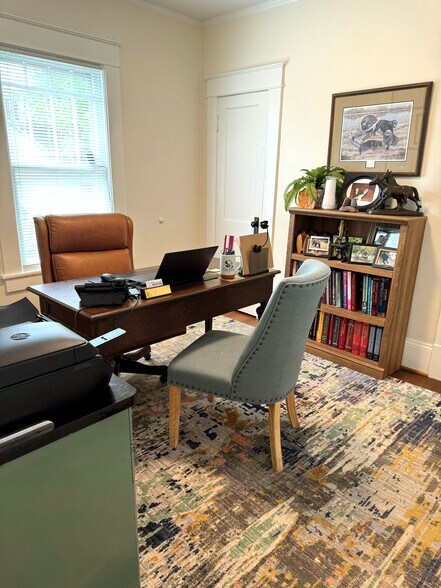 More Photos Of 1004-1006 Olive St, Greensboro Office For Sale
