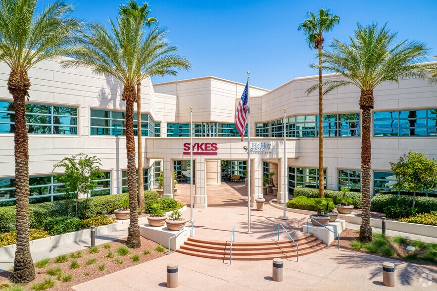 More Photos Of 7690 W Cheyenne Ave, Las Vegas Office For Sale