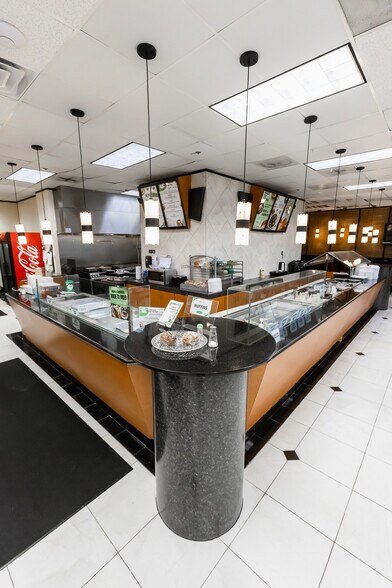 More Photos Of 100 Glenborough Dr, Houston Office For Lease