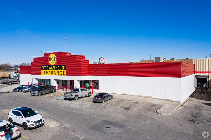 More Photos Of 2625 Weston Rd, Toronto Unknown For Lease