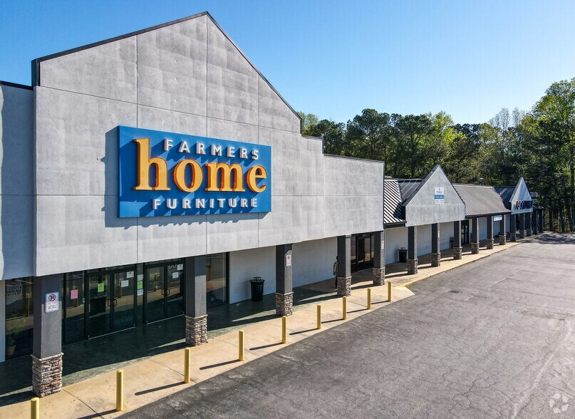 More Photos Of 5793 Fairburn Rd, Douglasville Freestanding For Lease