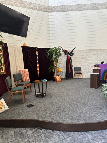 More Photos Of 1901 E Robinson St, Orlando Coworking Space