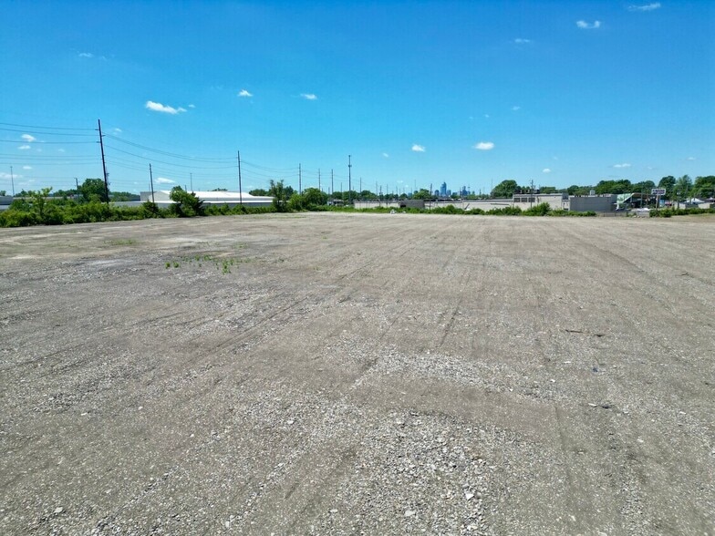 More Photos Of 2505 N Sherman Dr, Indianapolis Land For Lease