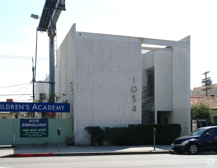 More Photos Of 1054 S Robertson Blvd, Los Angeles Office For Sale