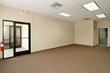More Photos Of 14608 Felton Ct, Apple Valley Warehouse For Lease