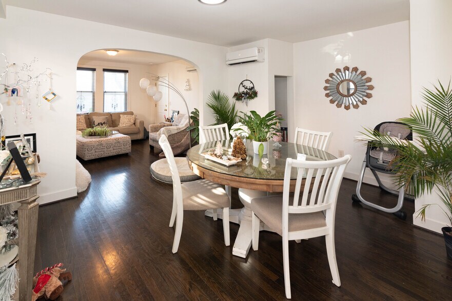 More Photos Of , Arbutus Multifamily For Sale