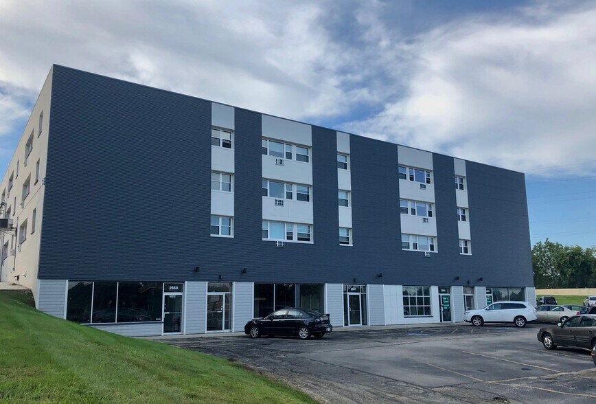 More Photos Of 2863-2867 S Kinnickinnic Ave, Milwaukee Apartments For Lease