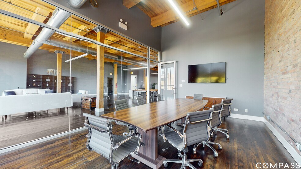 More Photos Of 2241 S Wabash Ave, Chicago Loft Creative Space For Sale