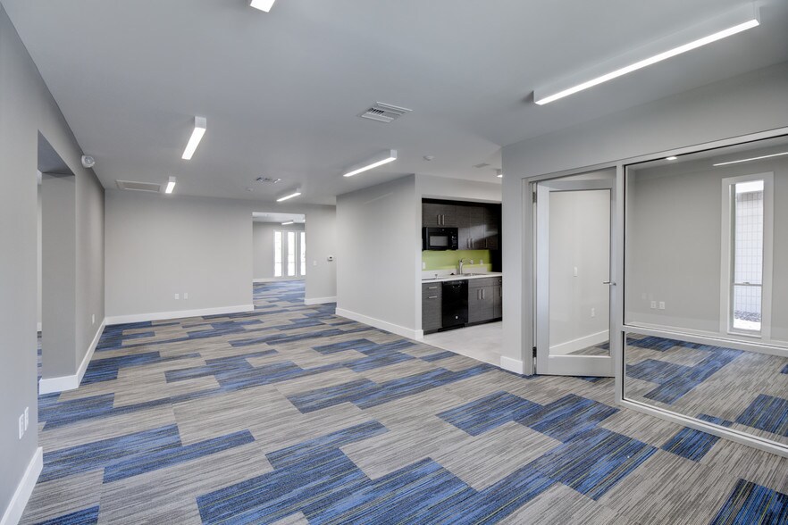 More Photos Of 239 SW 7th Ter, Gainesville Medical For Lease