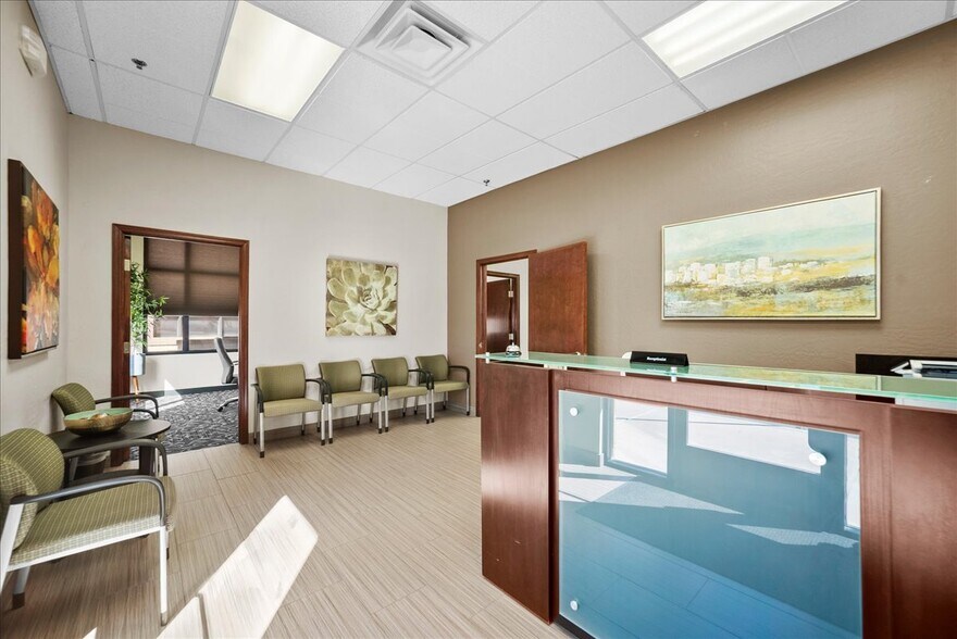 More Photos Of 428 S Gilbert Rd, Gilbert Office For Sale