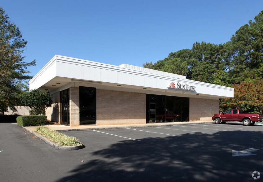 More Photos Of 910-980 Kildaire Farm Rd, Cary Unknown For Lease