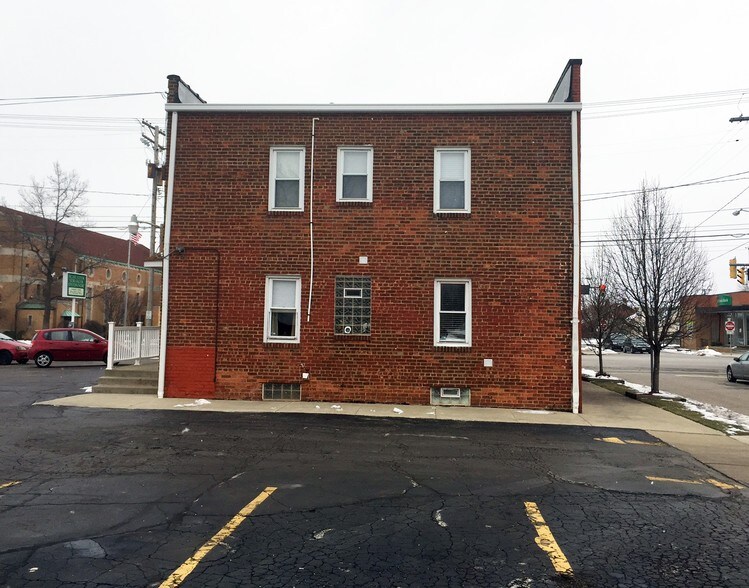 More Photos Of 5900 Ridge Rd, Parma Storefront Retail Office For Sale