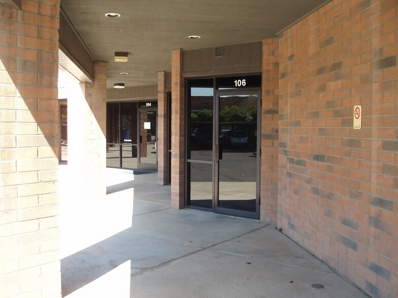 More Photos Of 625 N Gilbert Rd, Gilbert Medical For Lease