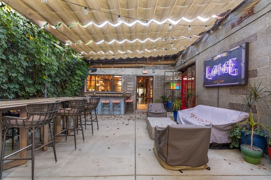 More Photos Of 5895 Blackwelder St, Culver City Loft Creative Space For Sale