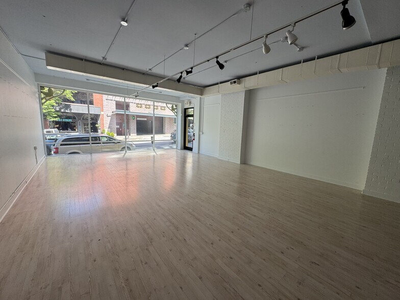 More Photos Of 24 N Lexington Ave, Asheville Storefront Retail Office For Sale
