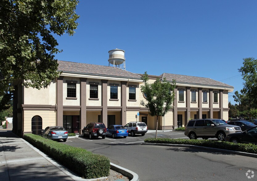 More Photos Of 1600 G St, Modesto Office For Sale