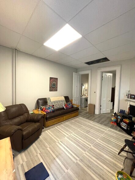 More Photos Of 1333 Scott St, Covington Apartments For Sale