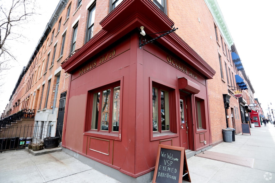 More Photos Of 267 Smith St, Brooklyn General Retail For Sale