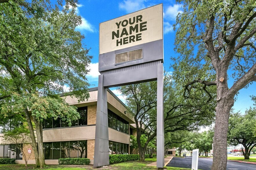More Photos Of 1010 W Mockingbird Ln, Dallas Office For Lease