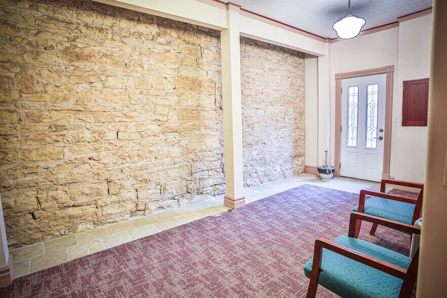 More Photos Of 119 Main St S, River Falls Storefront For Sale