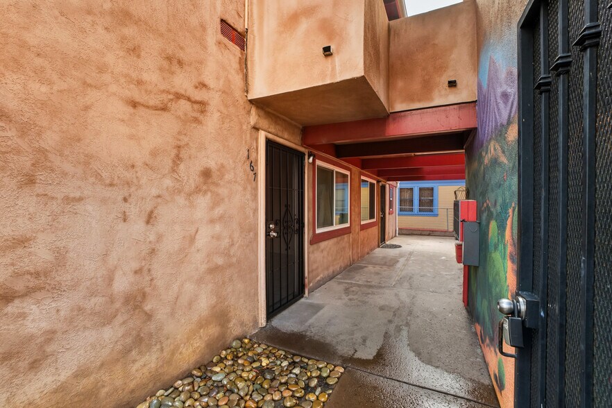 More Photos Of 165 20th St, San Diego Apartments For Sale