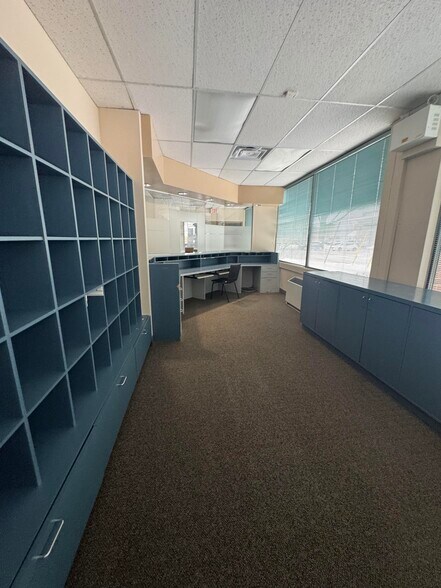 More Photos Of 240 Waterloo St, London Medical For Lease