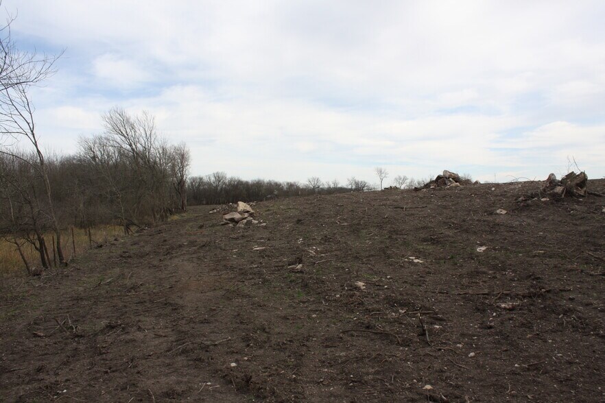 More Photos Of 100 Interstate 30, Greenville Land For Lease