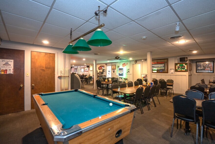 More Photos Of 596 Busha Hwy, Marysville Bar For Sale