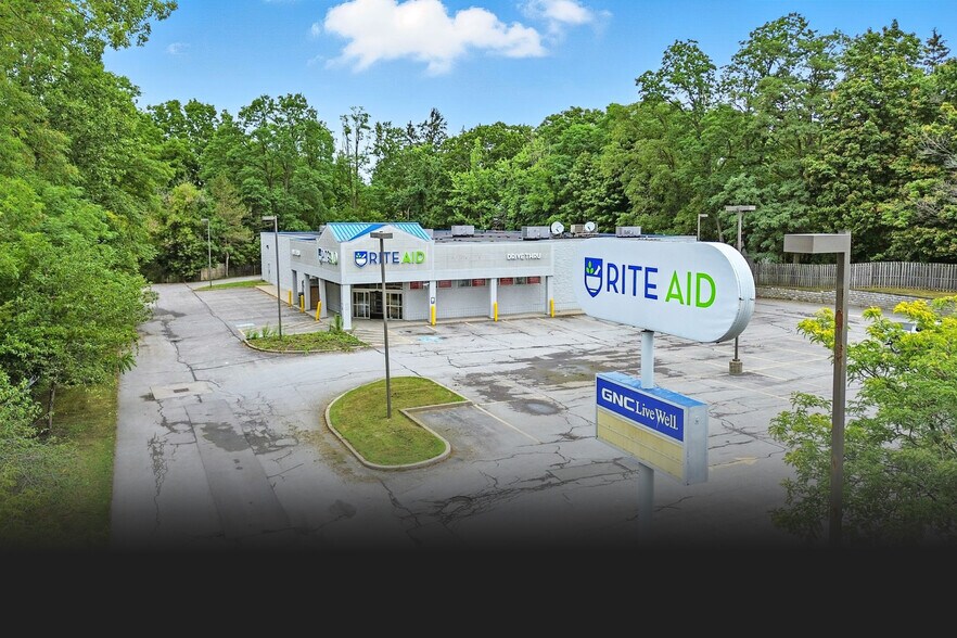 Primary Photo Of 13090 Broadway St, Alden Drugstore For Sale