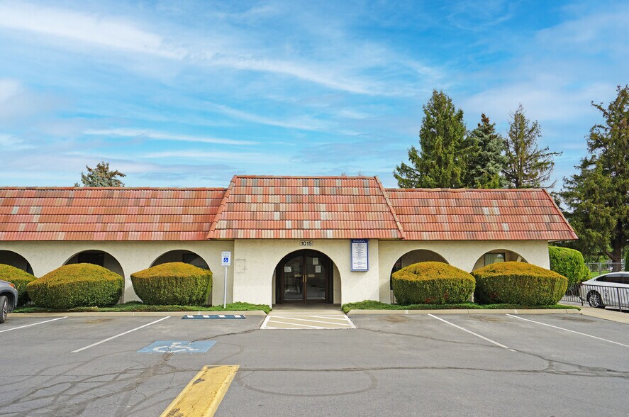 More Photos Of 1015 S 40th Ave, Yakima Medical For Lease