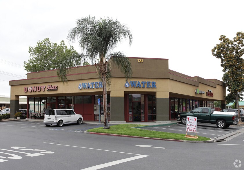 More Photos Of 107-131 N Mckinley St, Corona Unknown For Lease