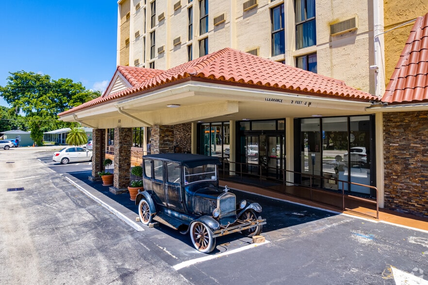 More Photos Of 50 S Ocean Dr A1A, Deerfield Beach Hotel For Sale