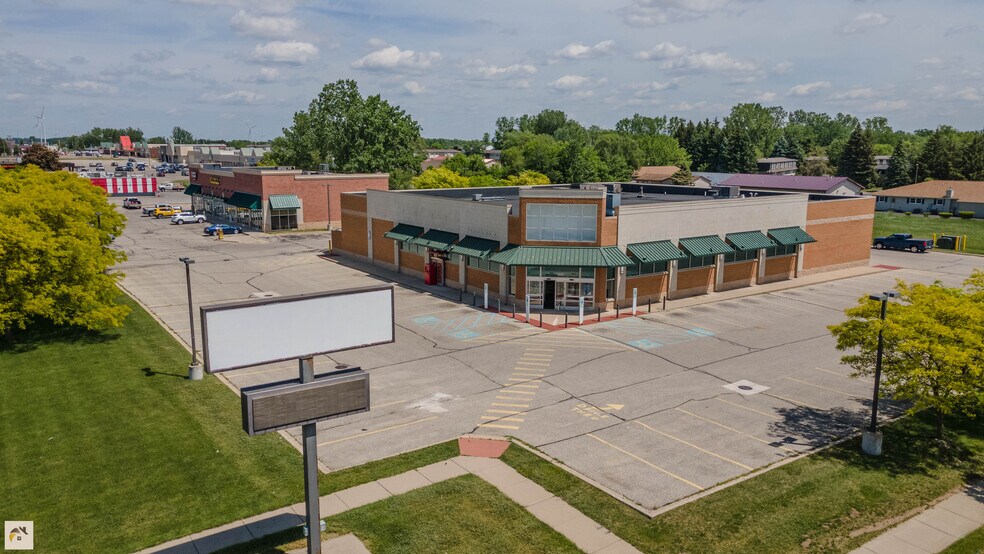 More Photos Of 1420 Wright Ave, Alma Drugstore For Sale