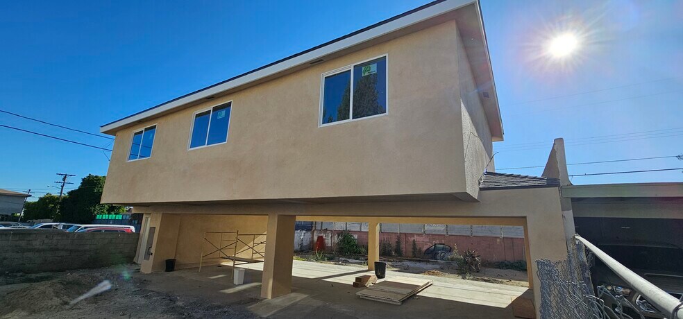 More Photos Of 7107 Coldwater Canyon Ave, North Hollywood Apartments For Sale