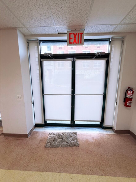More Photos Of 133 Lenox Ave, New York Apartments For Lease