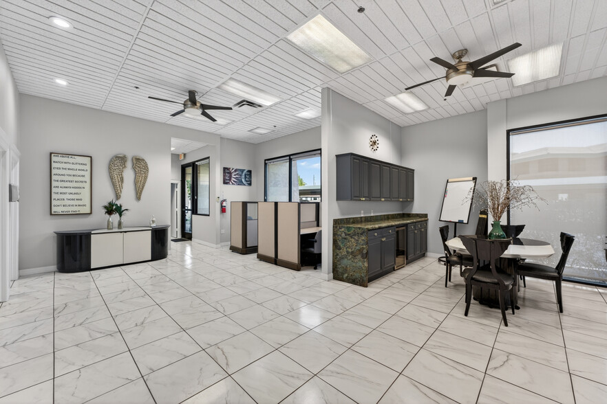More Photos Of 15810 S 45th St, Phoenix Medical For Sale