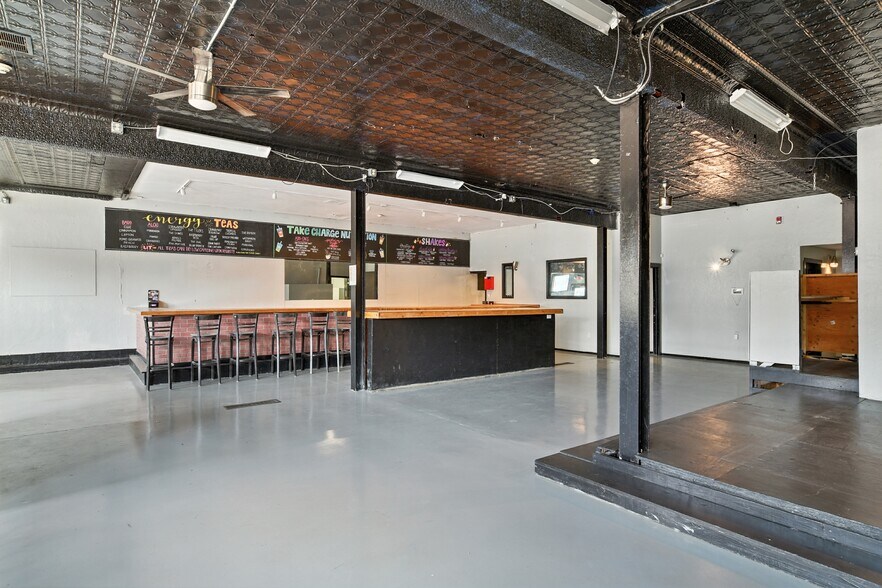 More Photos Of 285 Elm St, Westfield Storefront Retail Residential For Sale