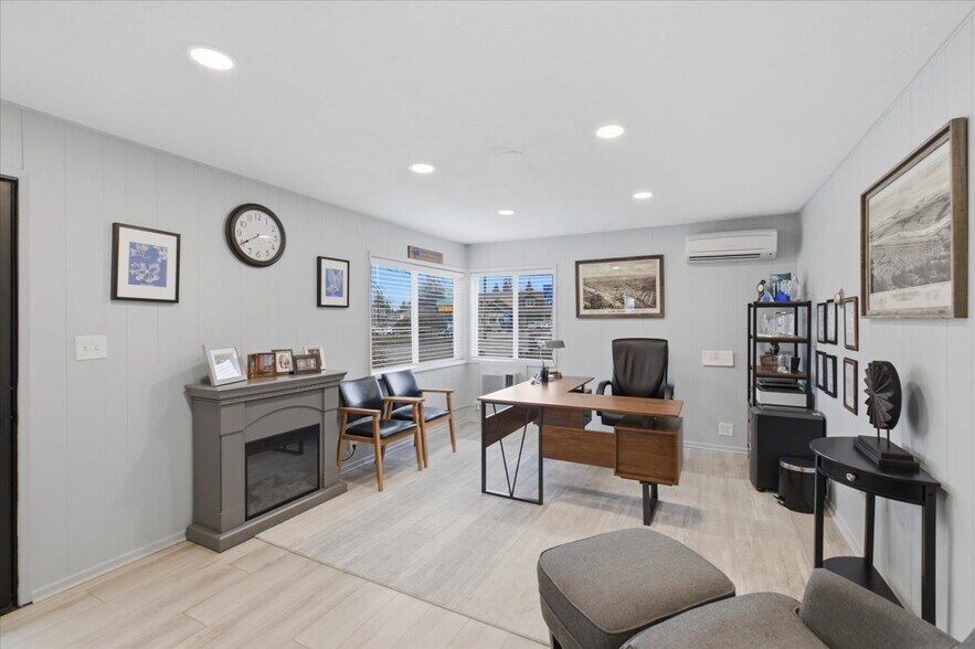 More Photos Of 410 N 1st Ave, Stayton Office For Sale