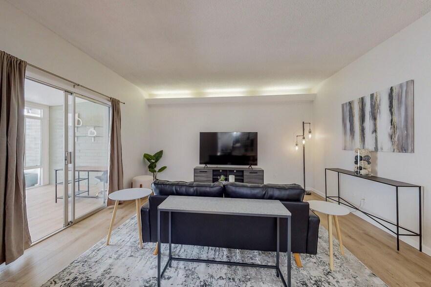 More Photos Of 1309 Virginia St NE, Albuquerque Apartments For Sale