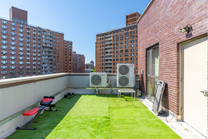 More Photos Of 55-44 97th Pl, Corona Apartments For Sale