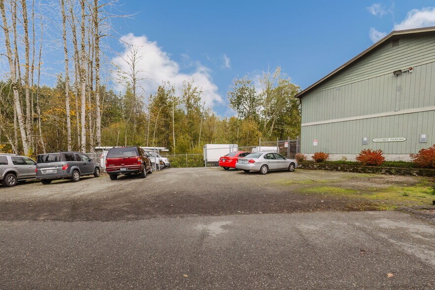 More Photos Of 5706 Bethel Rd, Port Orchard Warehouse For Sale