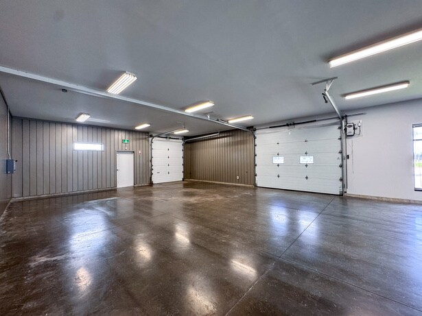 More Photos Of 9 Zack Rd, Berry Mills Warehouse For Sale