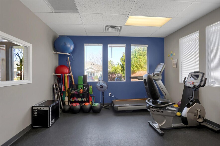 More Photos Of 2224 S Fraser St, Aurora Medical For Sale