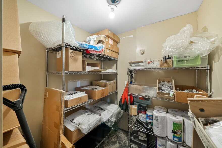 More Photos Of 144 River St, Elk Rapids Storefront For Sale