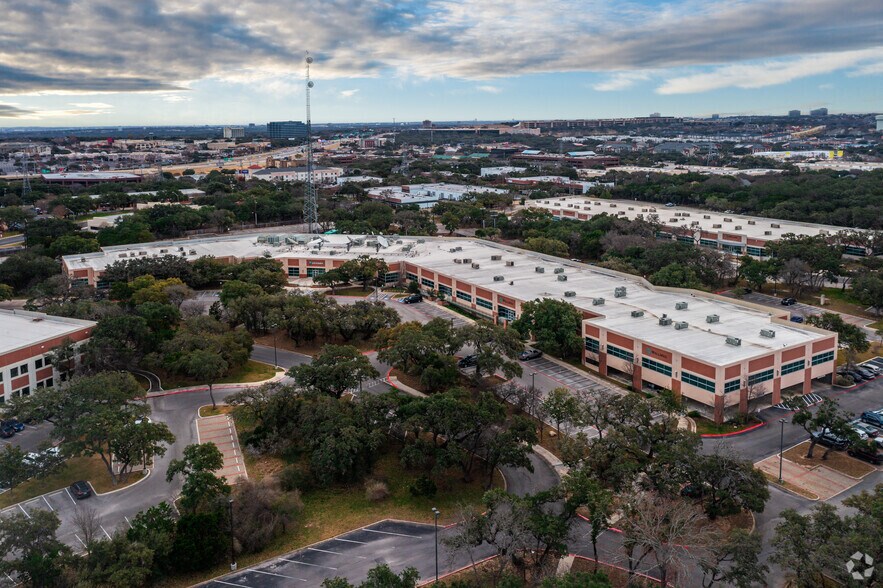 More Photos Of 12451 Network Blvd, San Antonio Office For Lease