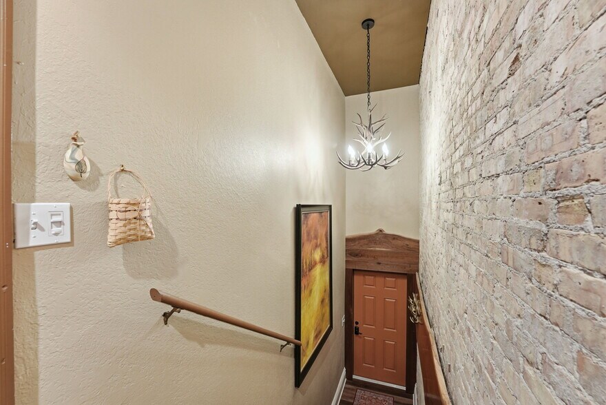 More Photos Of 215 N Michigan St, Plymouth Storefront For Sale